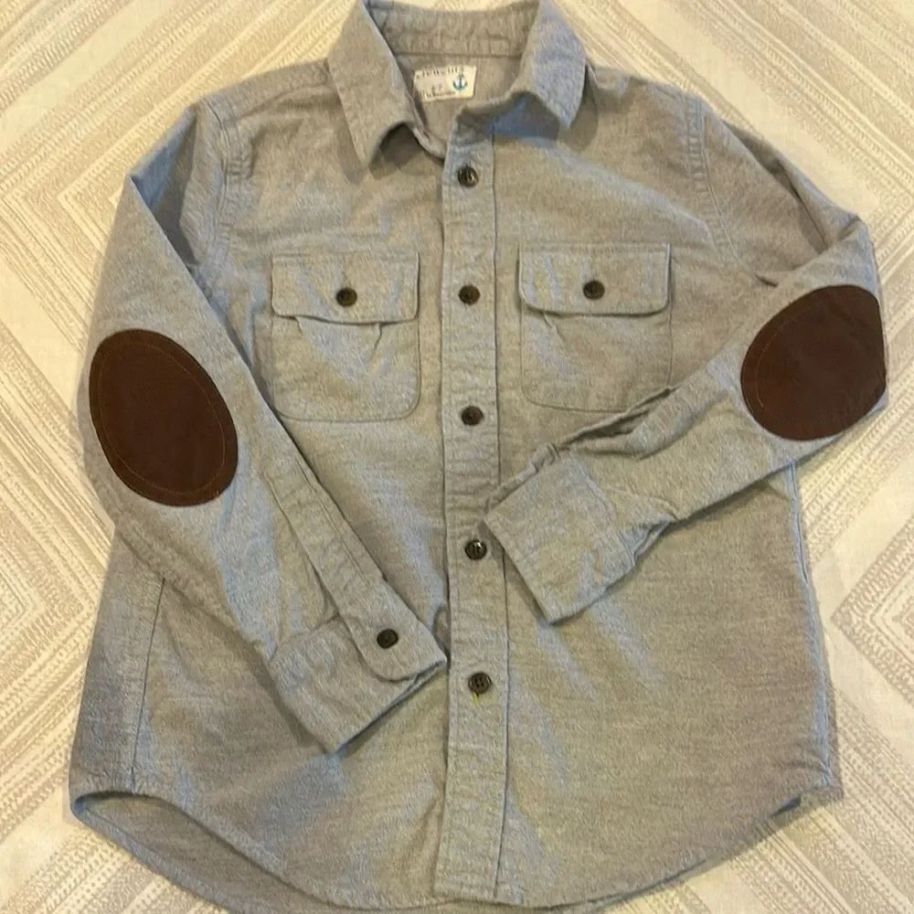 Crewcuts Boys Gray Button-Up Shirt with Brown Elbow Patches - Size 6/7